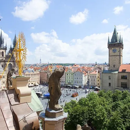 Oldtown Square Cape Πράγα